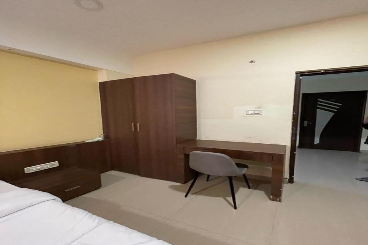 Collection O 84499 Hotel Nakshatra Inn Indore Ngoại thất bức ảnh